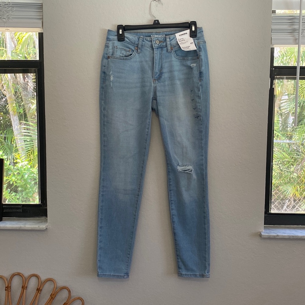 The everyday curvy jean 😍